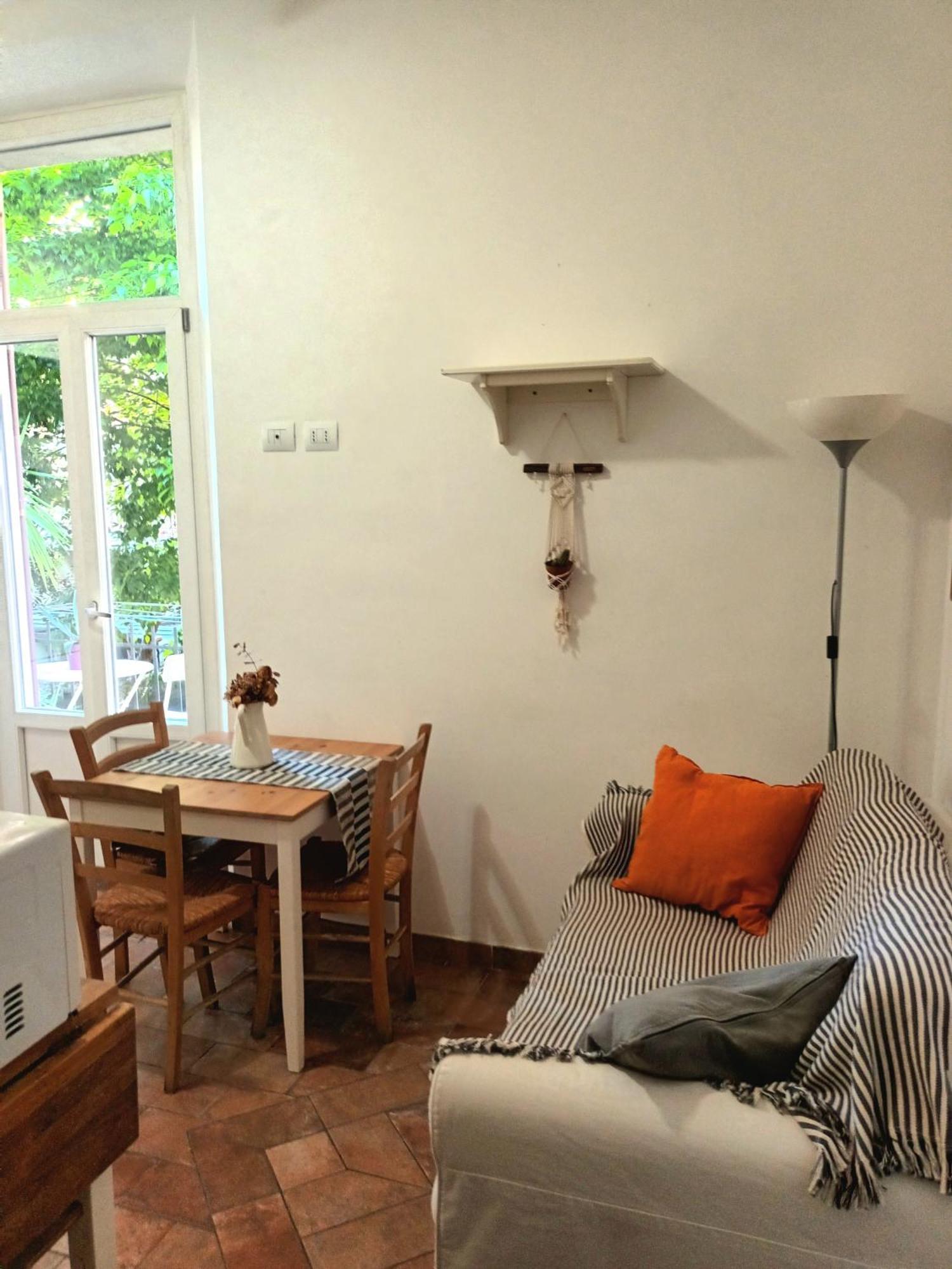 The Florence Nest Bagian luar foto